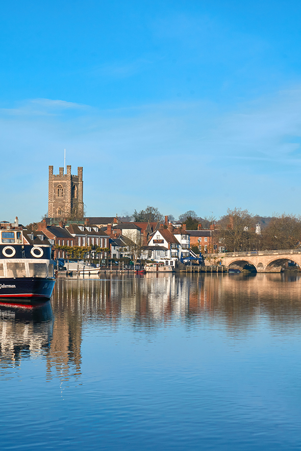 Photo of the bridge at Henley on Thames Oxfordshire